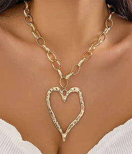 LARGE HEART PENDANT NECKLACE