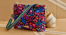 Load image into Gallery viewer, Sam Downtown Crossbody Consuela
